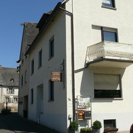 Gaestehaus Herbert Kappes Zeltingen-Rachtig Exterior foto